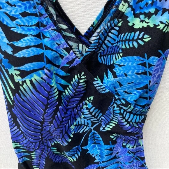 Speedo Size 6 One Piece Swimsuit Blue Floral Fern Leaves Botanical Bathing Suit - Picture 2 of 11